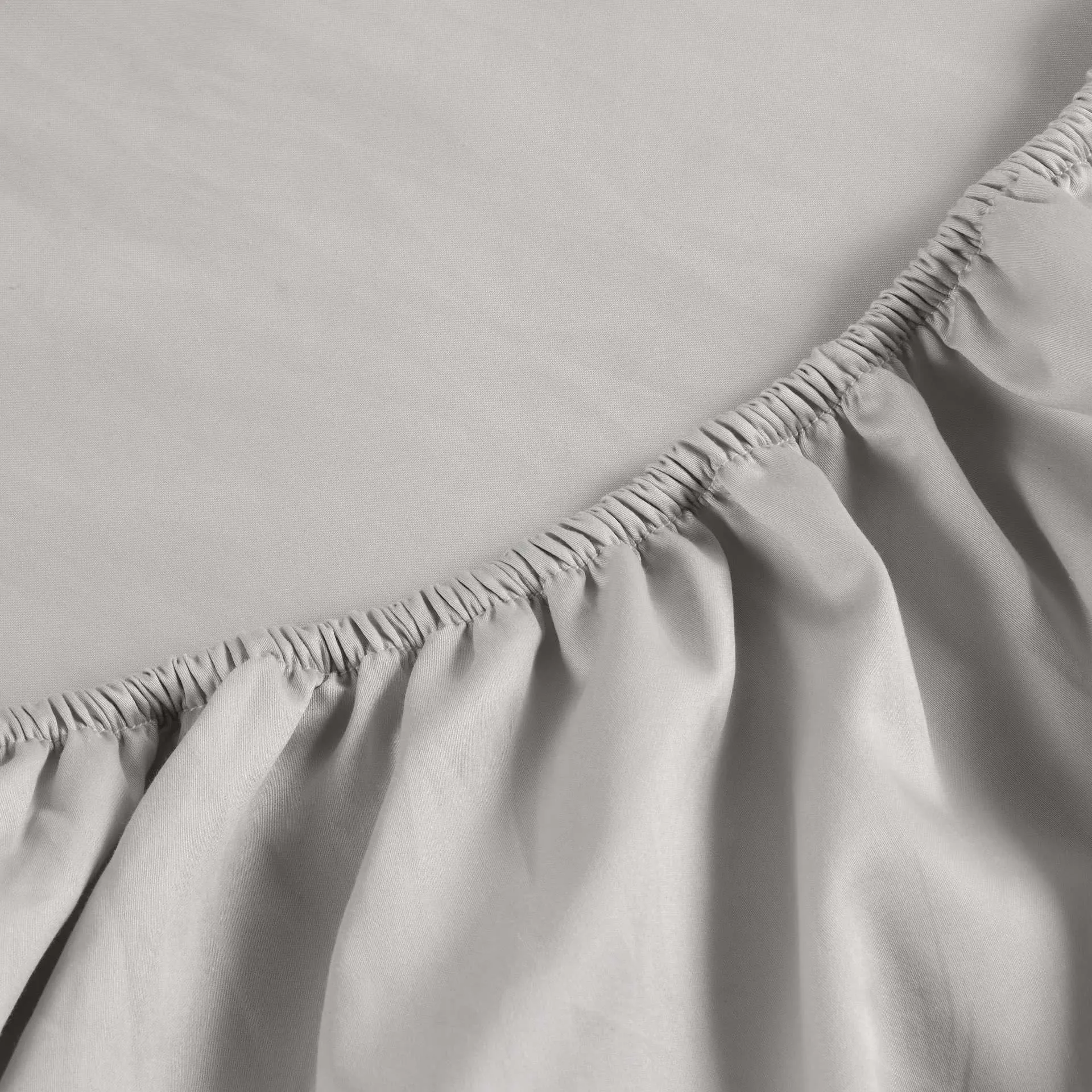 Smooth and Silky Cotton Sateen Deep Fitted Sheet - 400 Thread Count